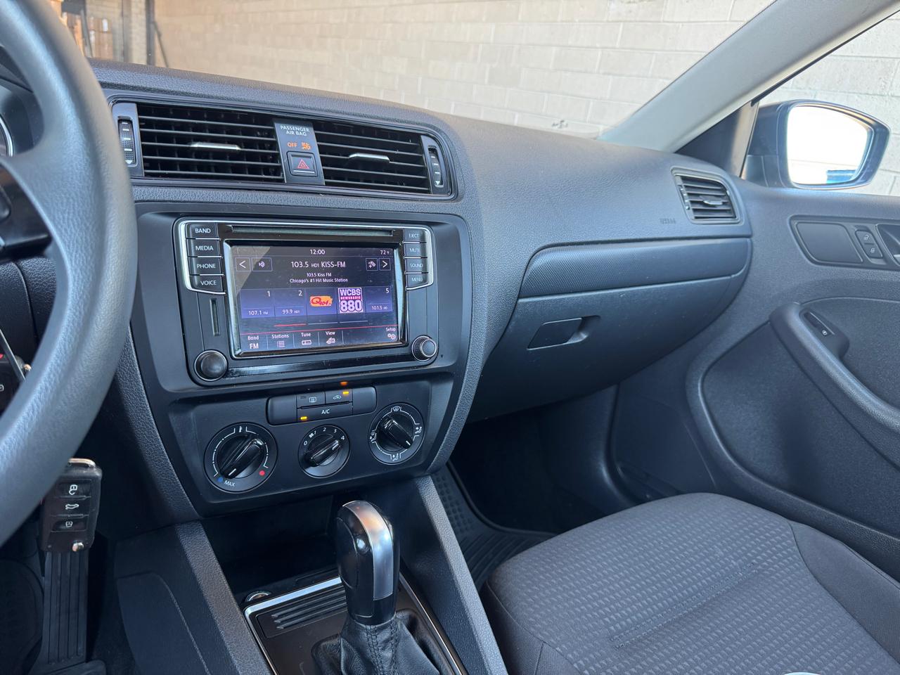 Volkswagen Jetta Sedan 4dr Auto 1.4T S w/Technology 2016