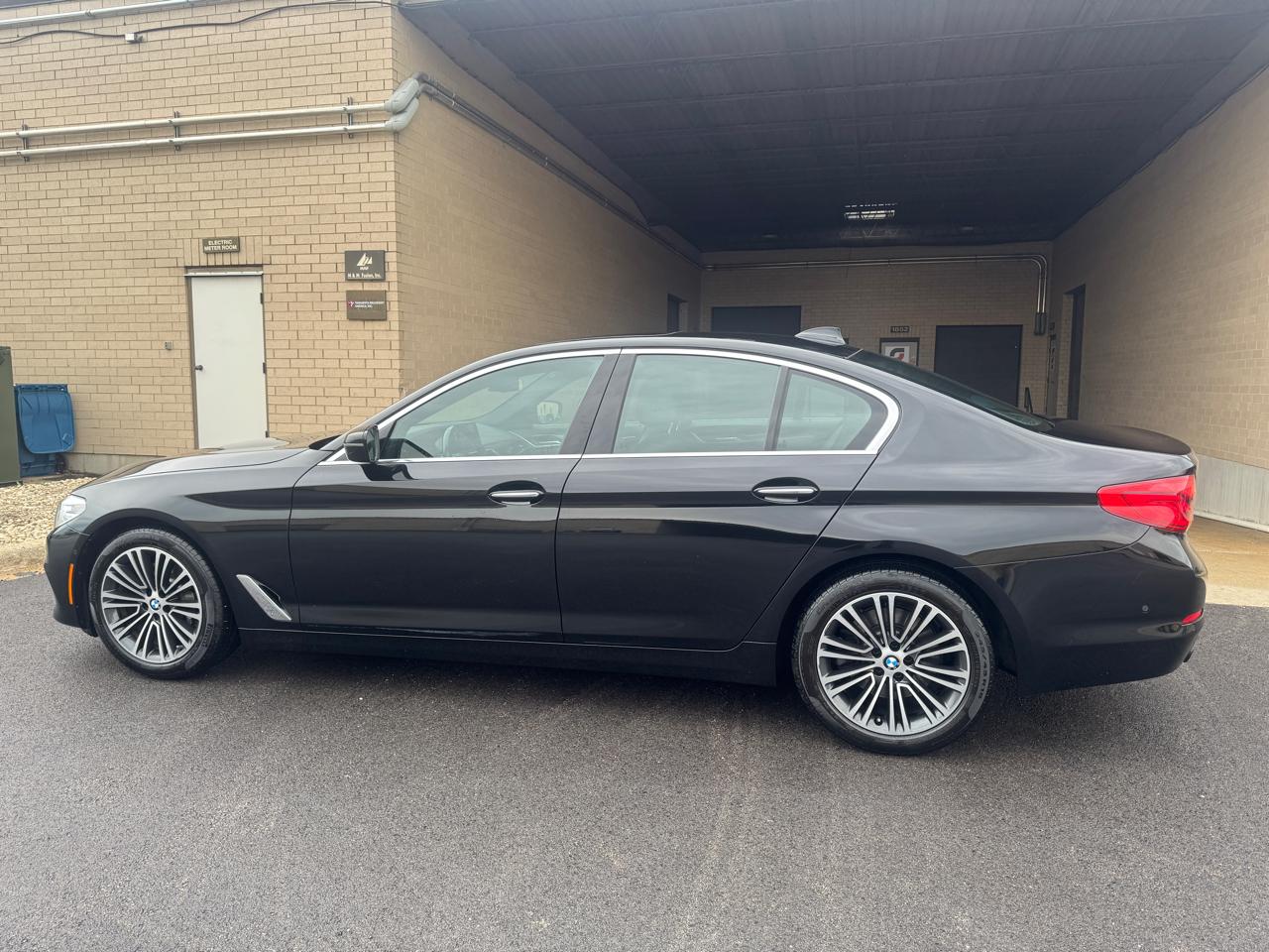 BMW 5 Series 530i Sedan 2017