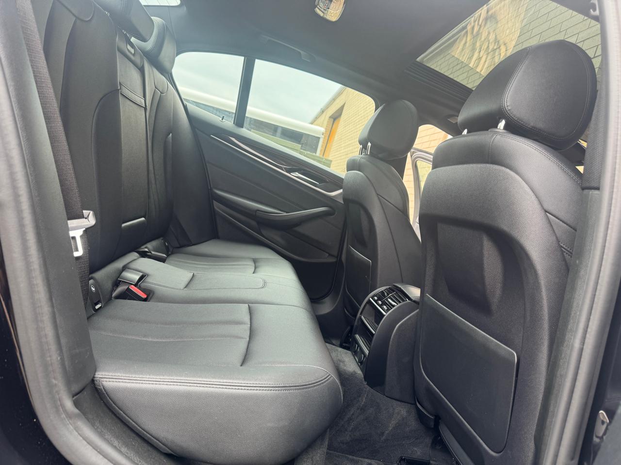 BMW 5 Series 530i Sedan 2017