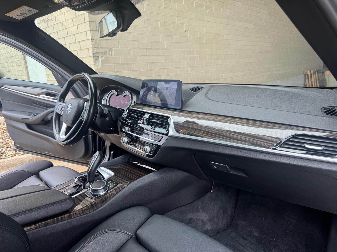 BMW 5 Series 530i Sedan 2017