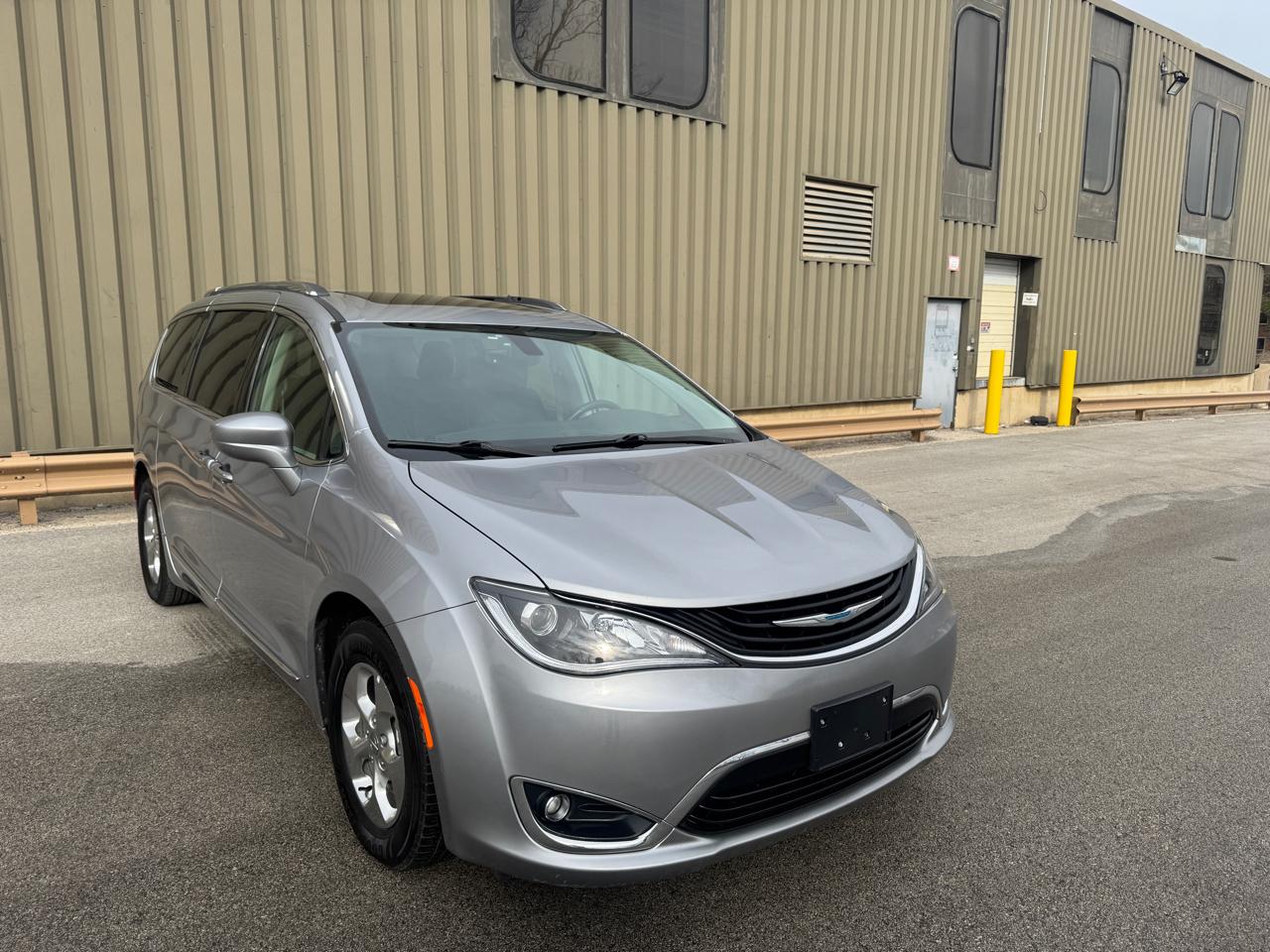 Chrysler Pacifica  2018