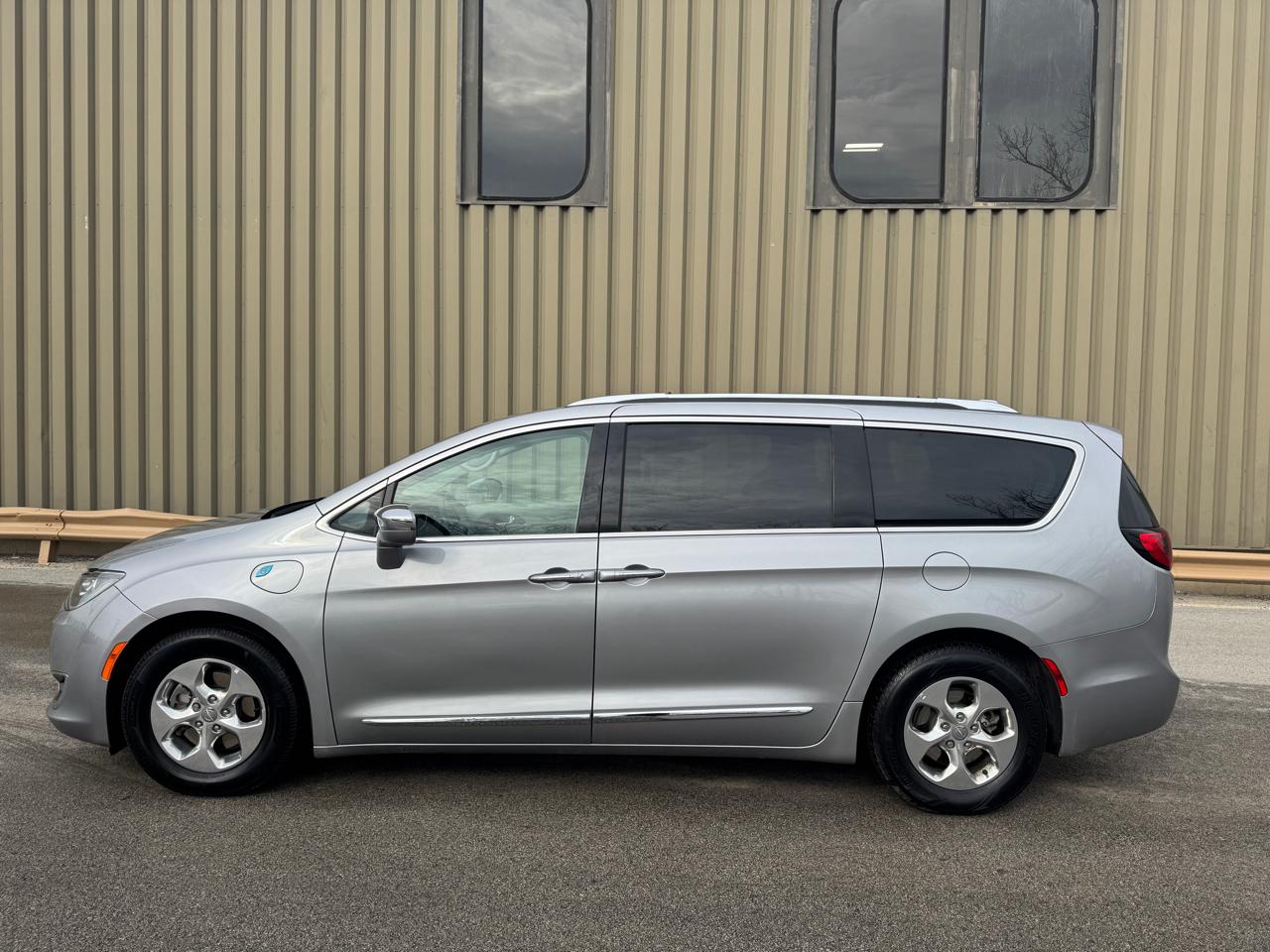 Chrysler Pacifica  2018