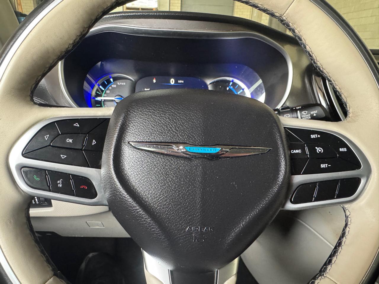 Chrysler Pacifica  2018