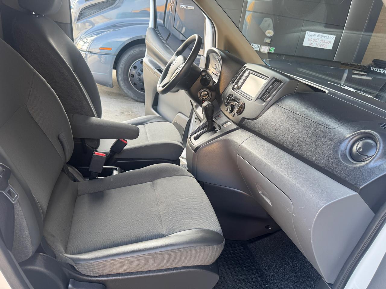 Nissan NV200 Compact Cargo  2020