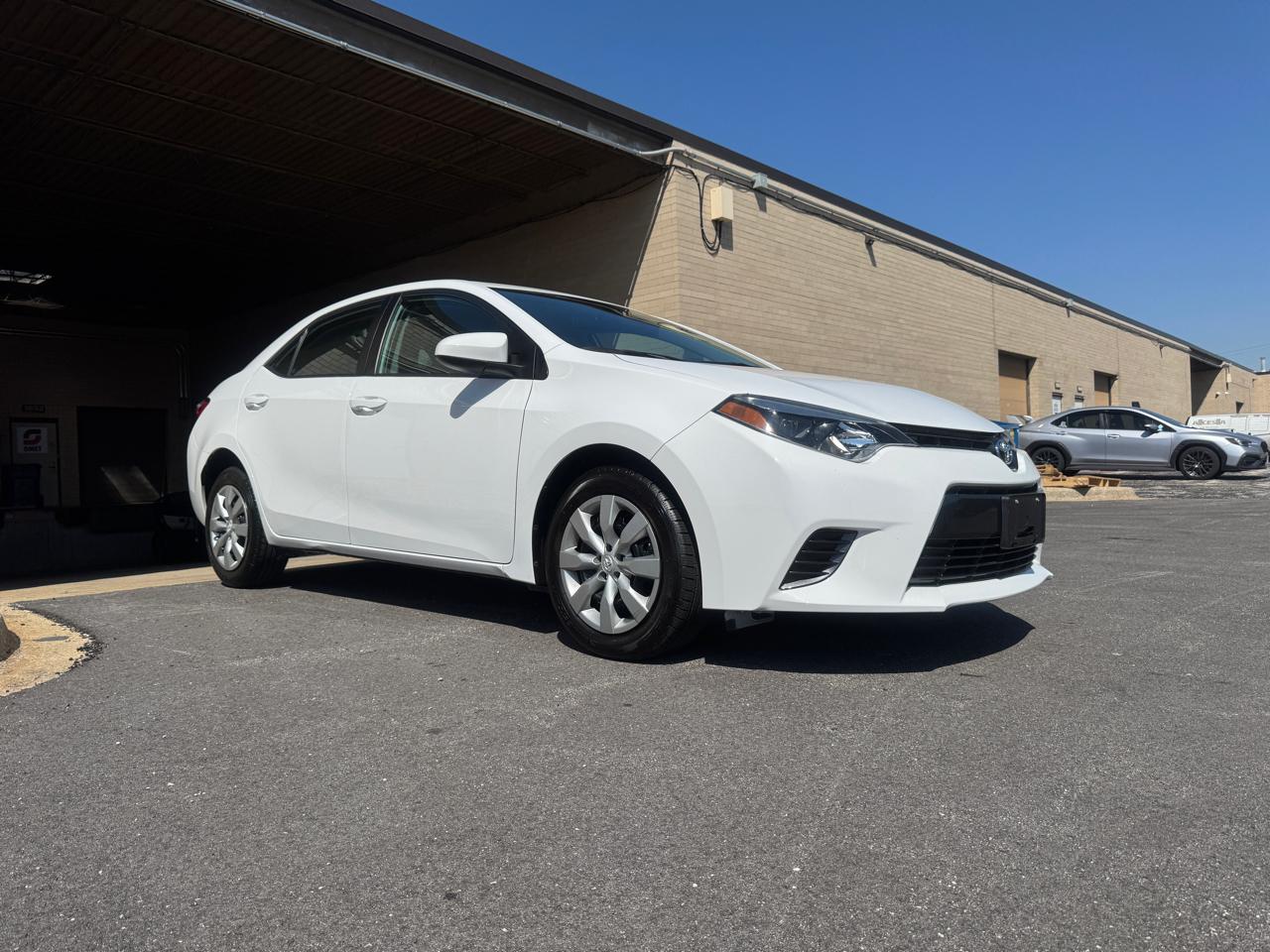 Toyota Corolla LE 2016