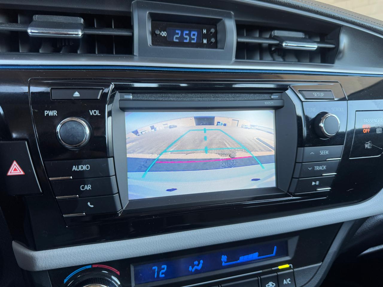 Toyota Corolla LE 2016