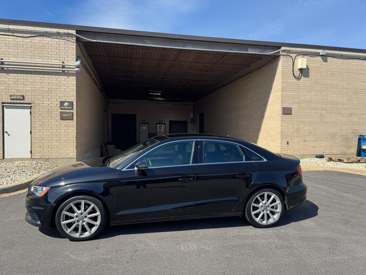 Audi A3 4dr Sdn quattro 2.0T Premium Plus 2016