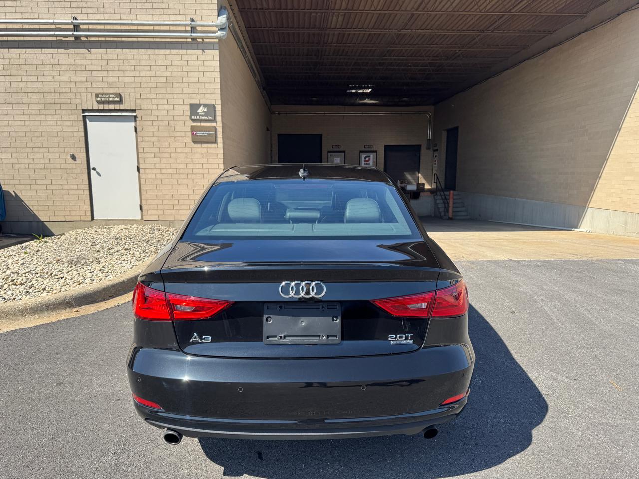 Audi A3 4dr Sdn quattro 2.0T Premium Plus 2016