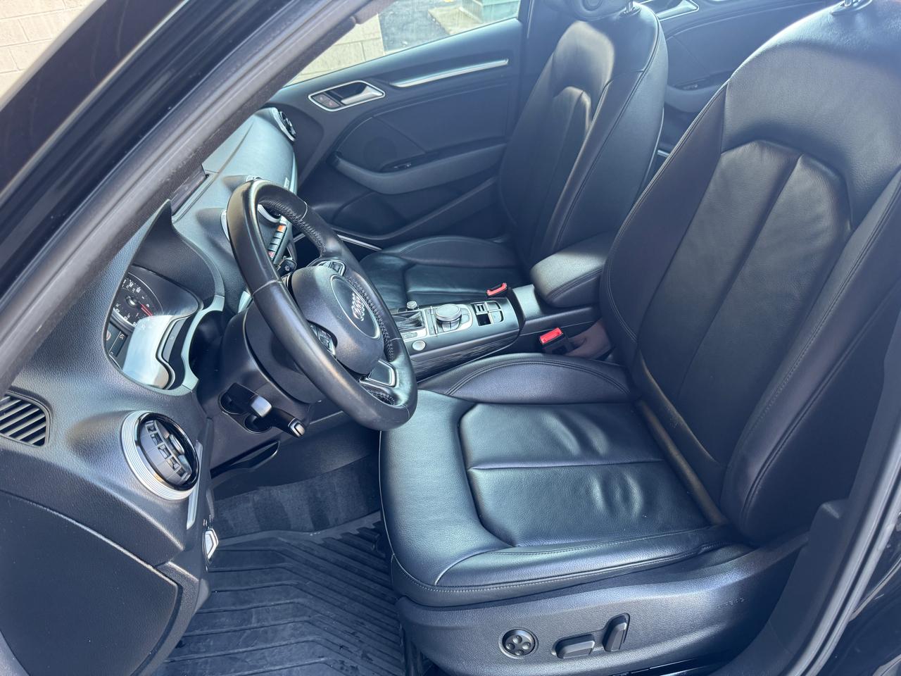 Audi A3 4dr Sdn quattro 2.0T Premium Plus 2016