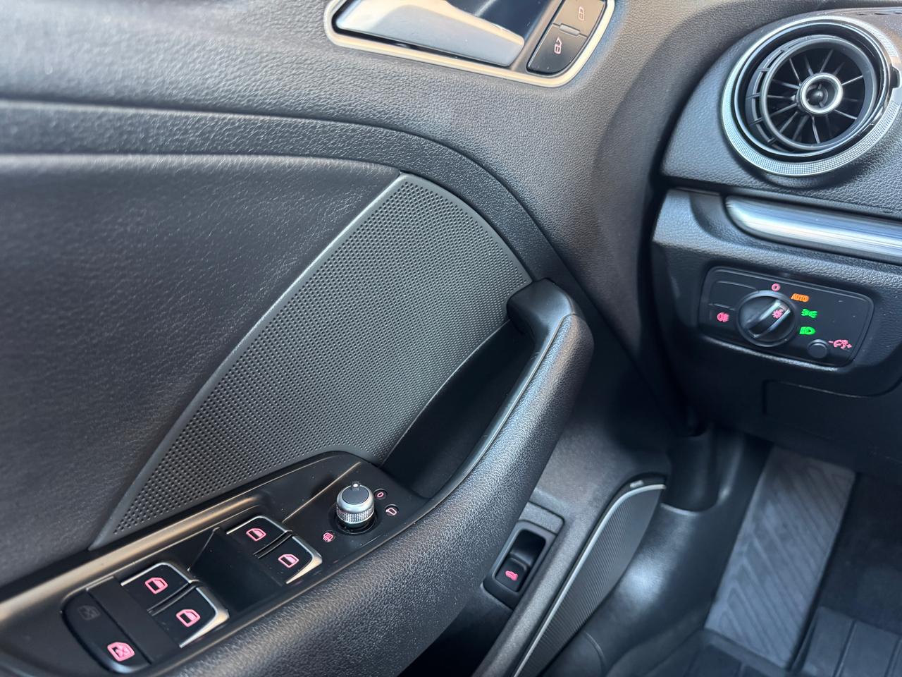 Audi A3 4dr Sdn quattro 2.0T Premium Plus 2016