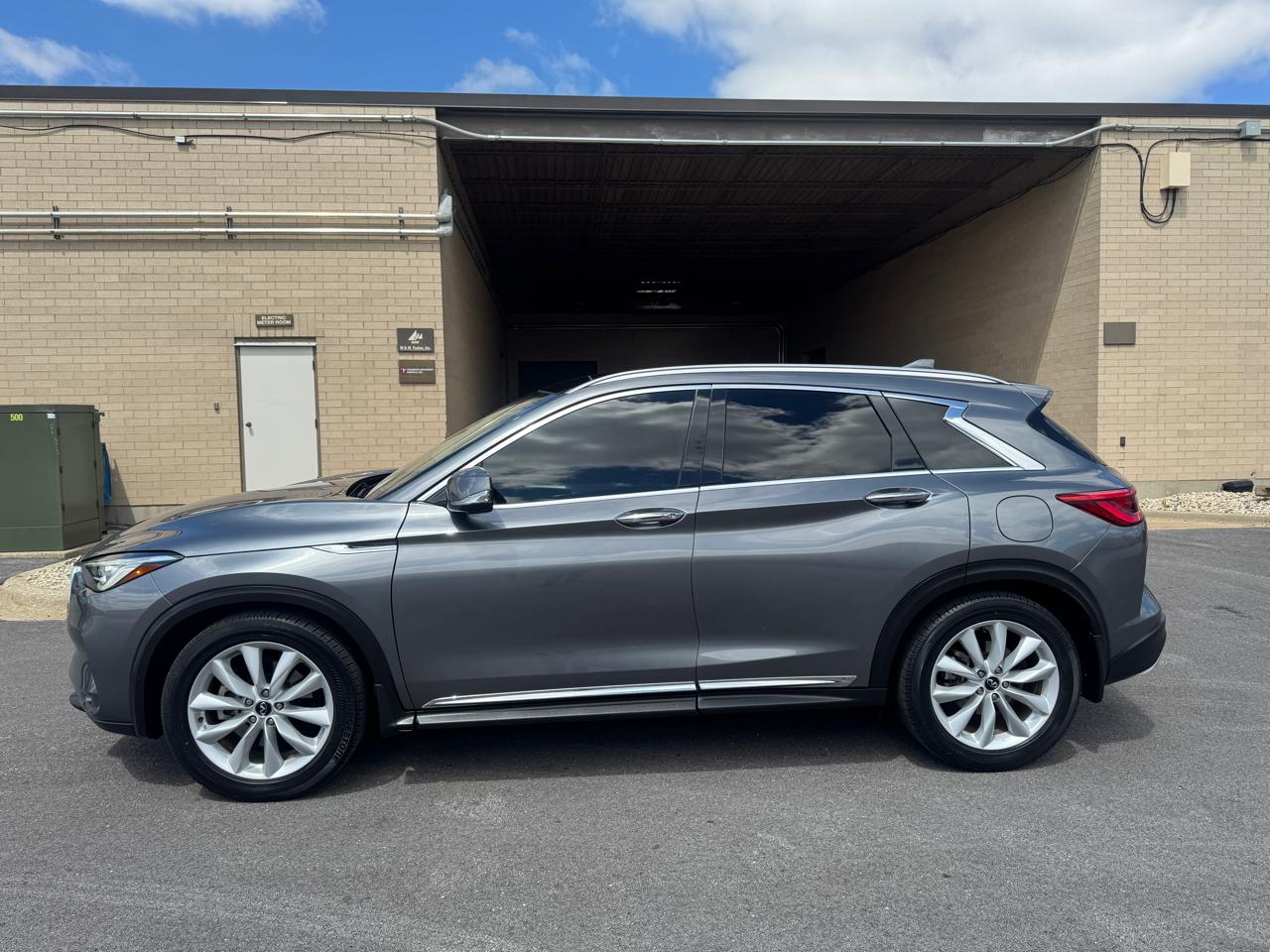 Infiniti QX50 ESSENTIAL 2019