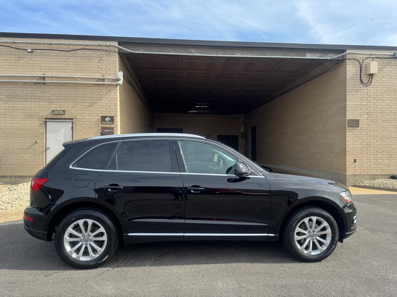 Audi Q5 quattro 4dr 2.0T Premium Plus 2013