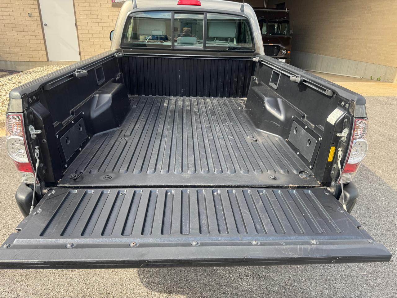 Toyota Tacoma  2010