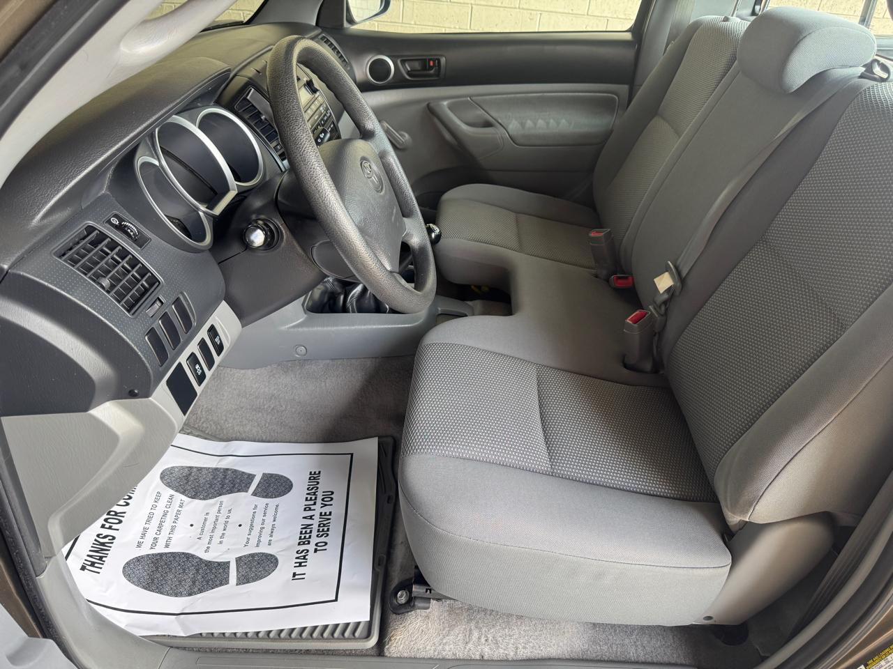 Toyota Tacoma  2010
