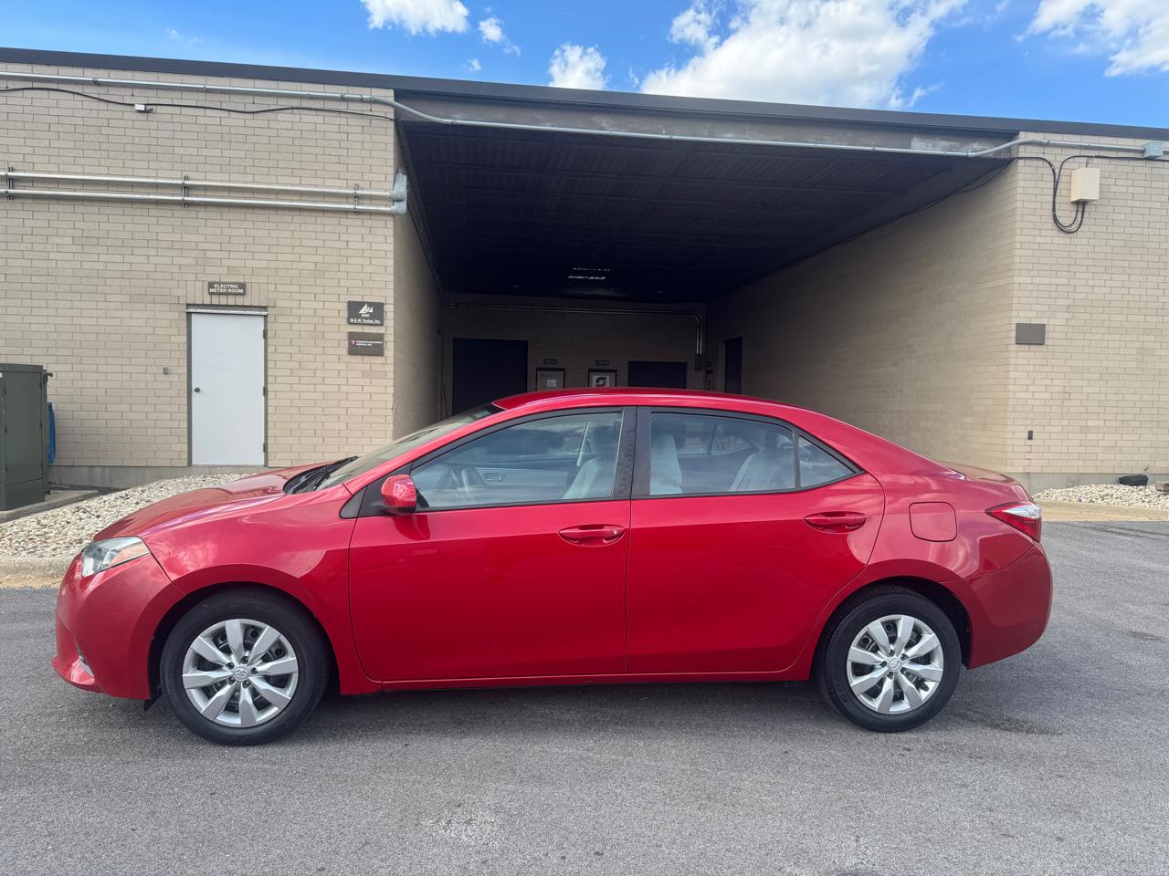 Toyota Corolla LE 2016