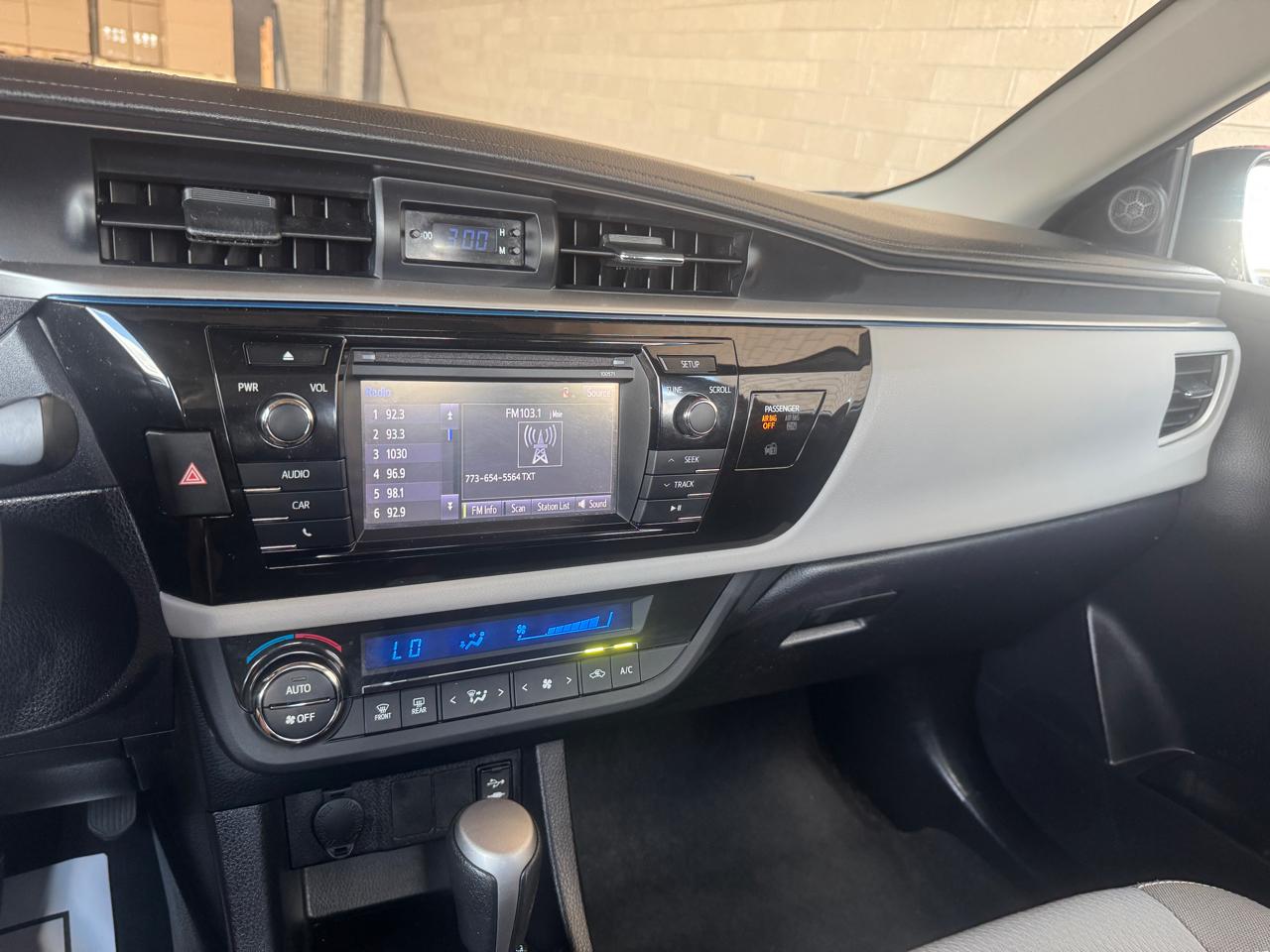 Toyota Corolla LE 2016