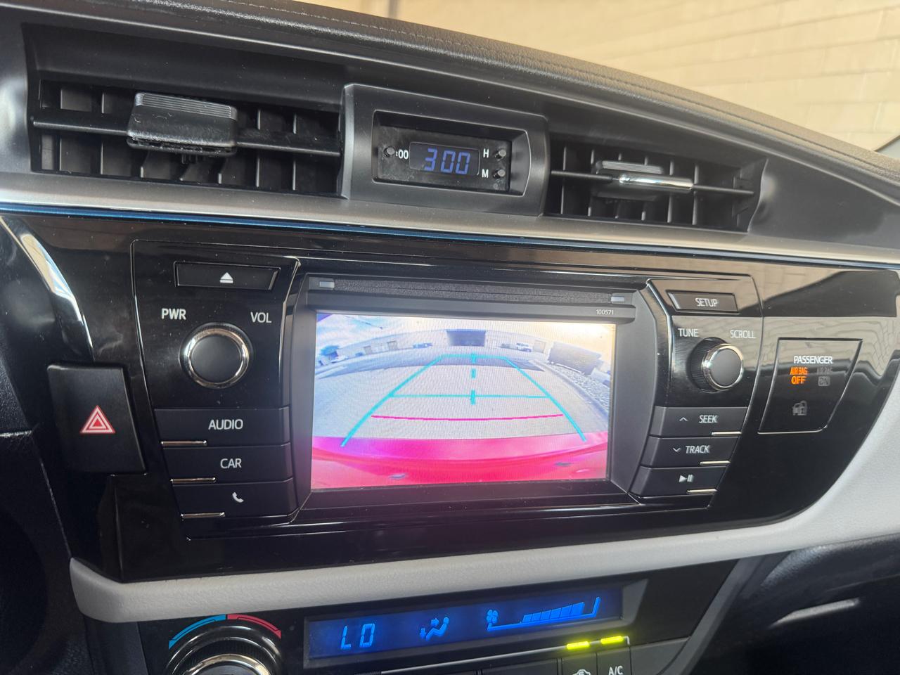 Toyota Corolla LE 2016