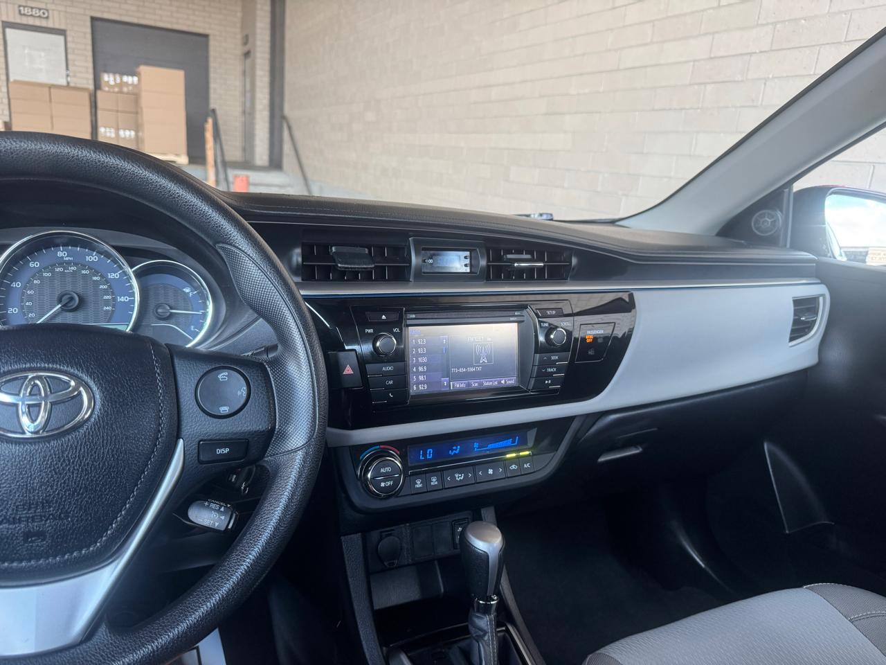 Toyota Corolla LE 2016