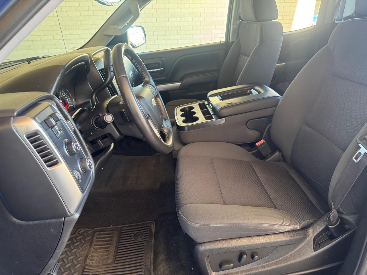 Chevrolet Silverado 1500 4WD Double Cab 143.5" LT w/1LT 2017