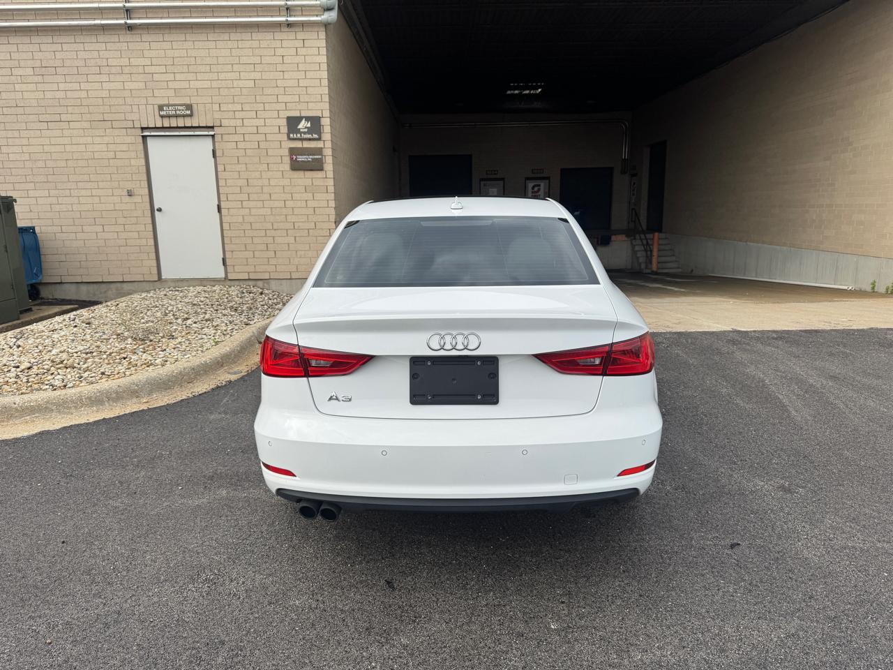 Audi A3  2016