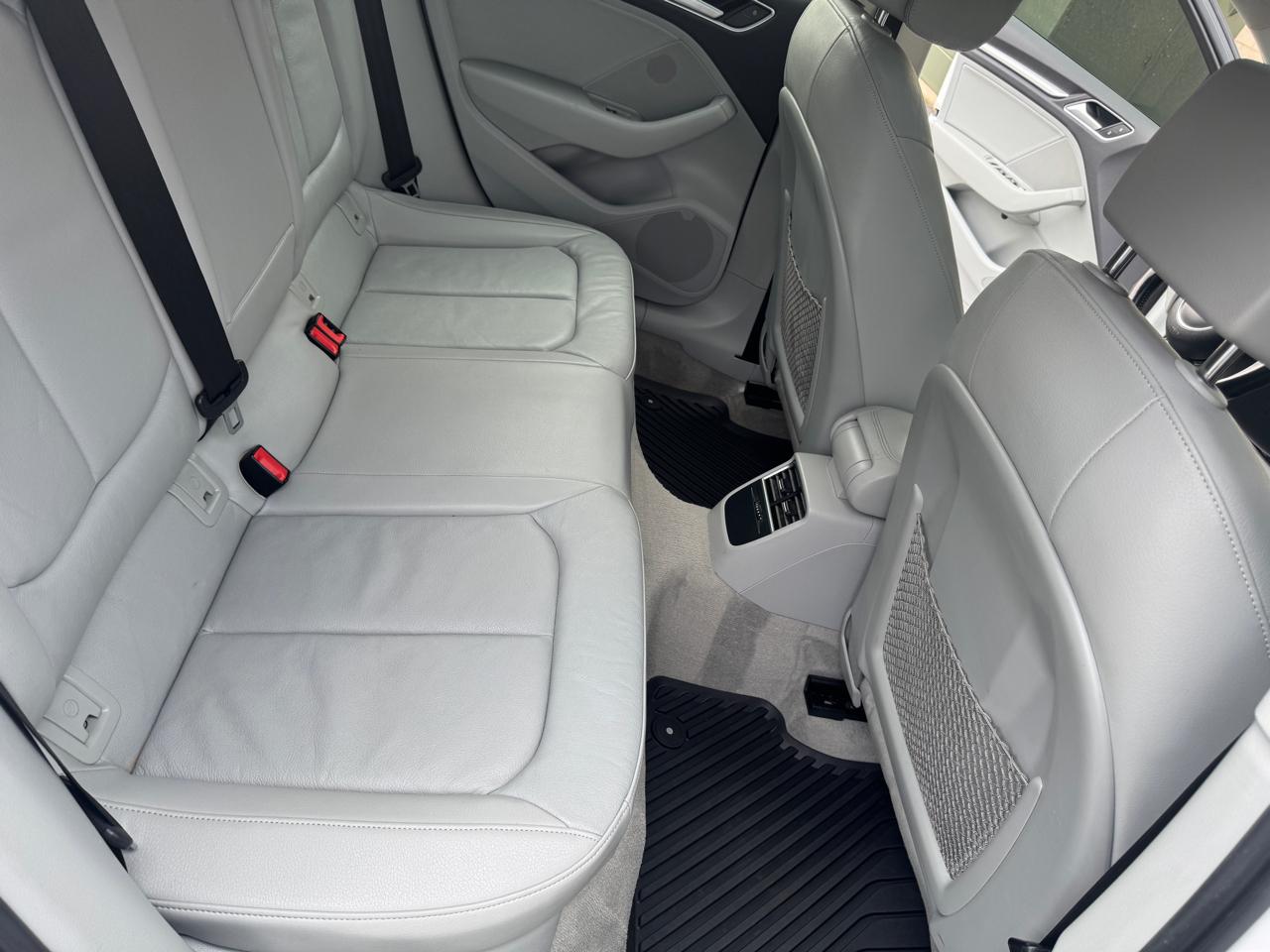 Audi A3  2016