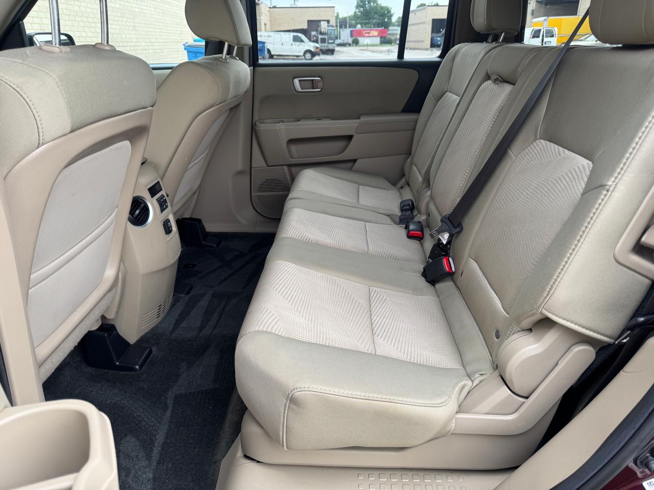 Honda Pilot 4WD 4dr LX 2013