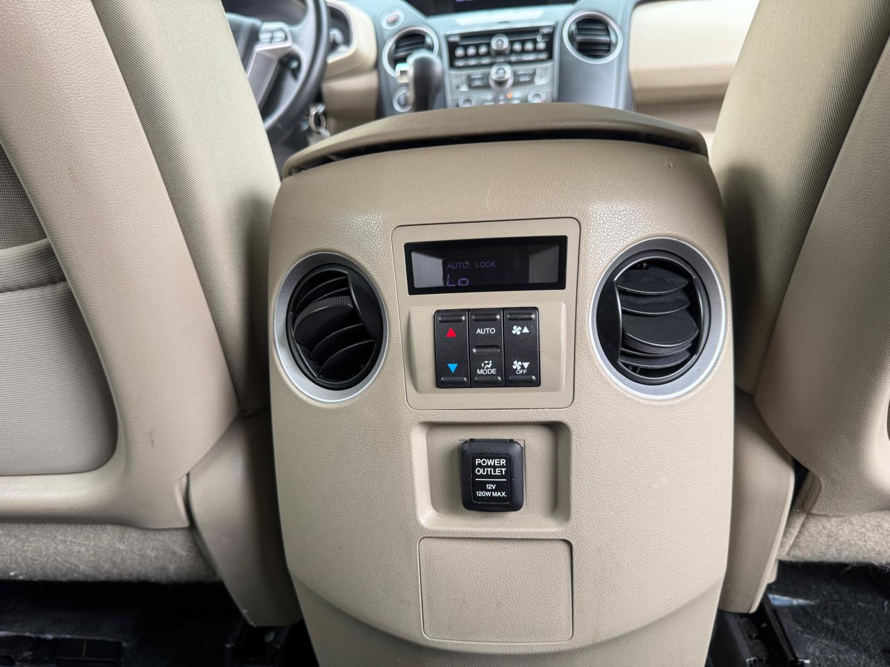 Honda Pilot 4WD 4dr LX 2013