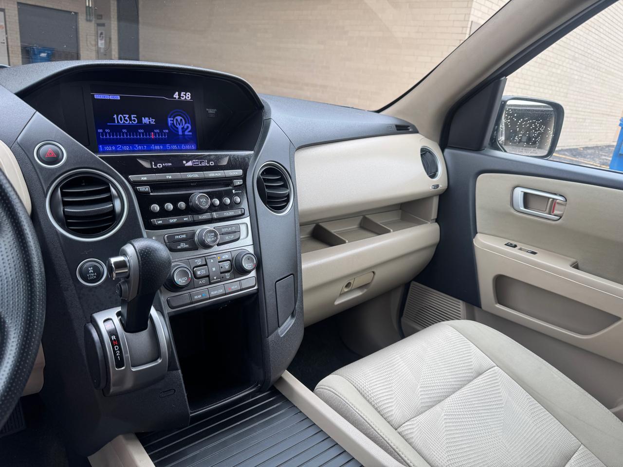 Honda Pilot 4WD 4dr LX 2013