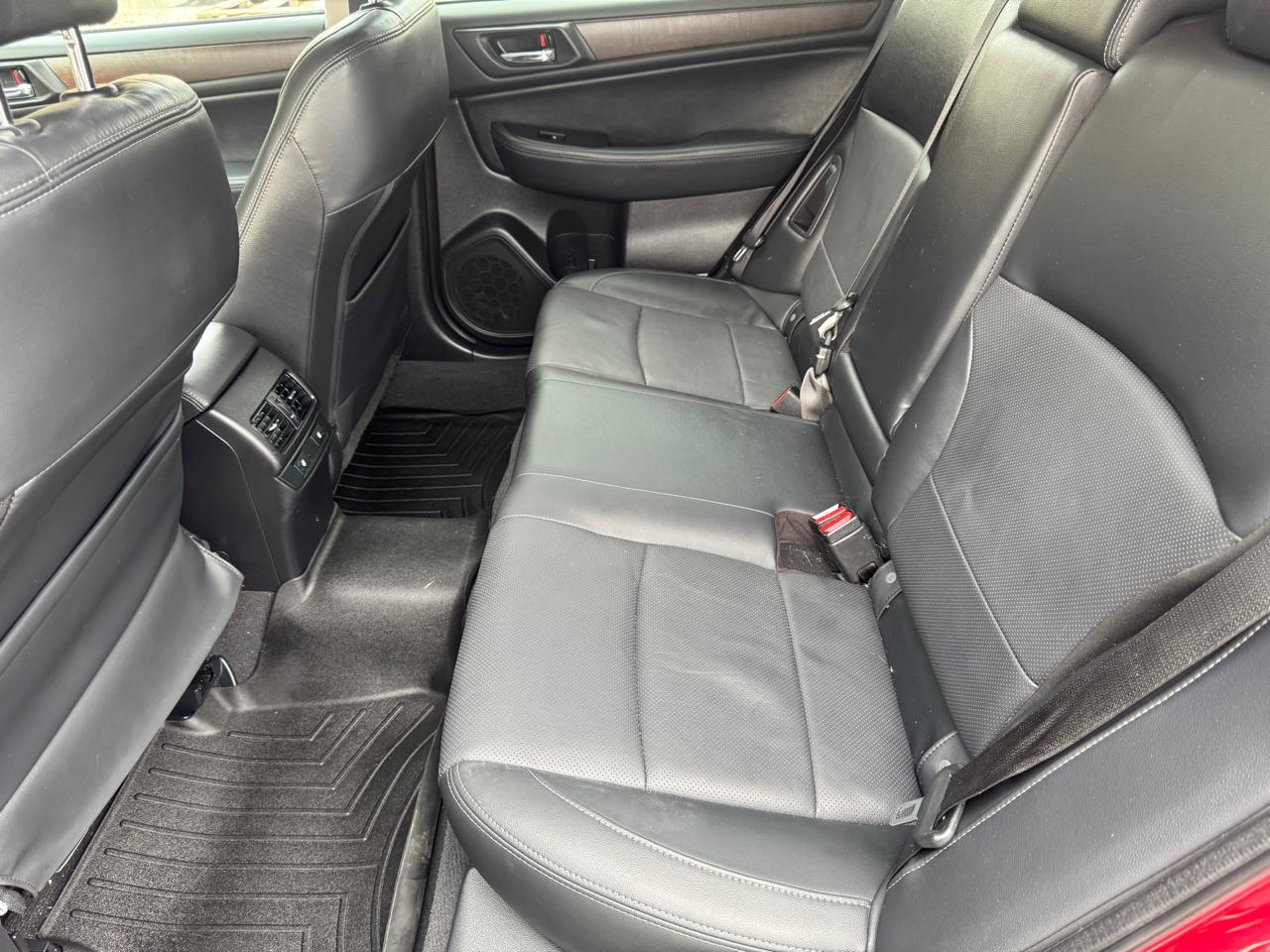 Subaru Outback 4dr Wgn 3.6R Limited 2016