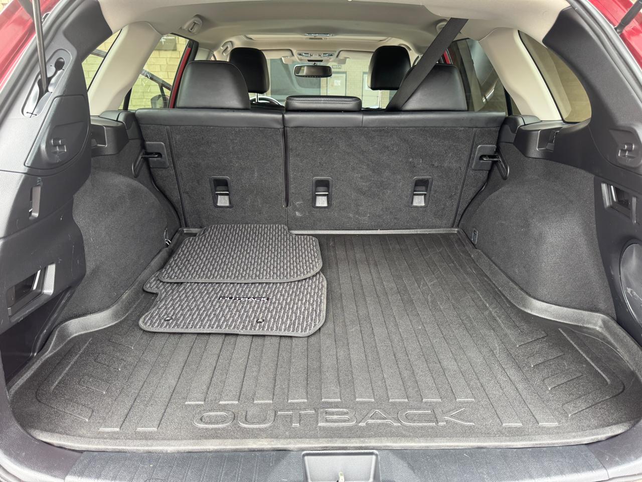 Subaru Outback 4dr Wgn 3.6R Limited 2016