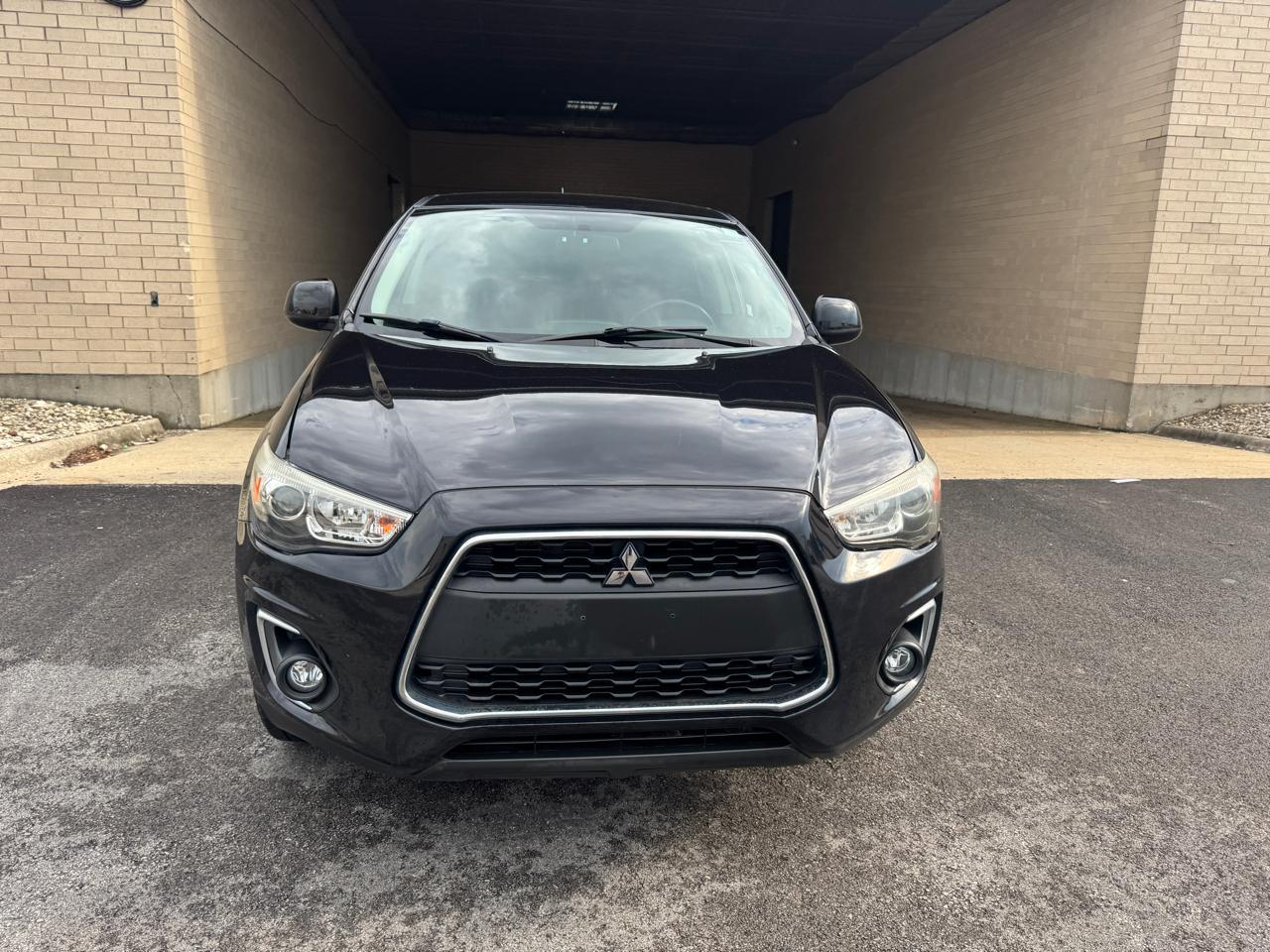 Mitsubishi Outlander Sport  2015