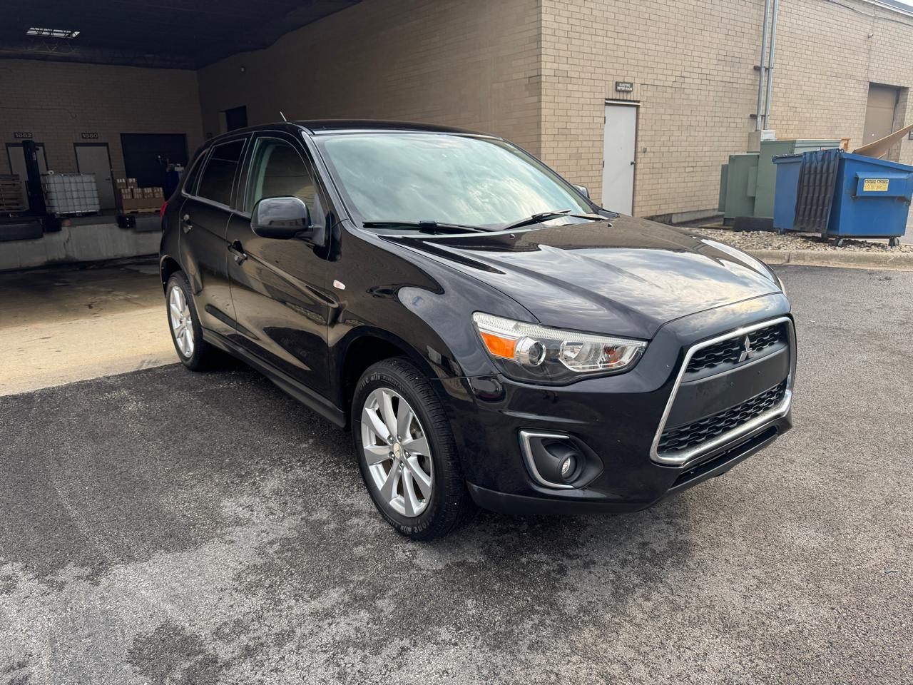 Mitsubishi Outlander Sport  2015