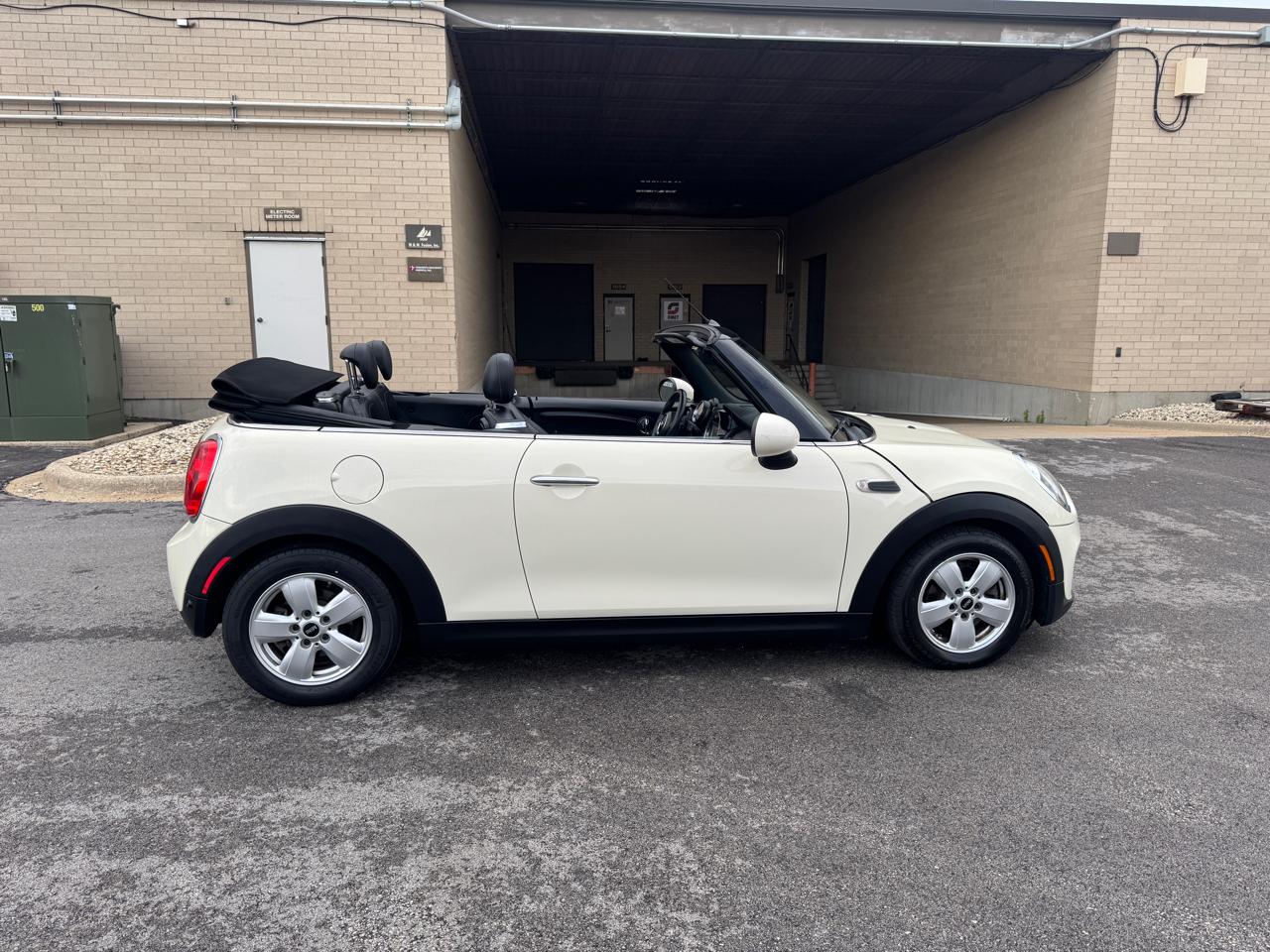 MINI Convertible  2017