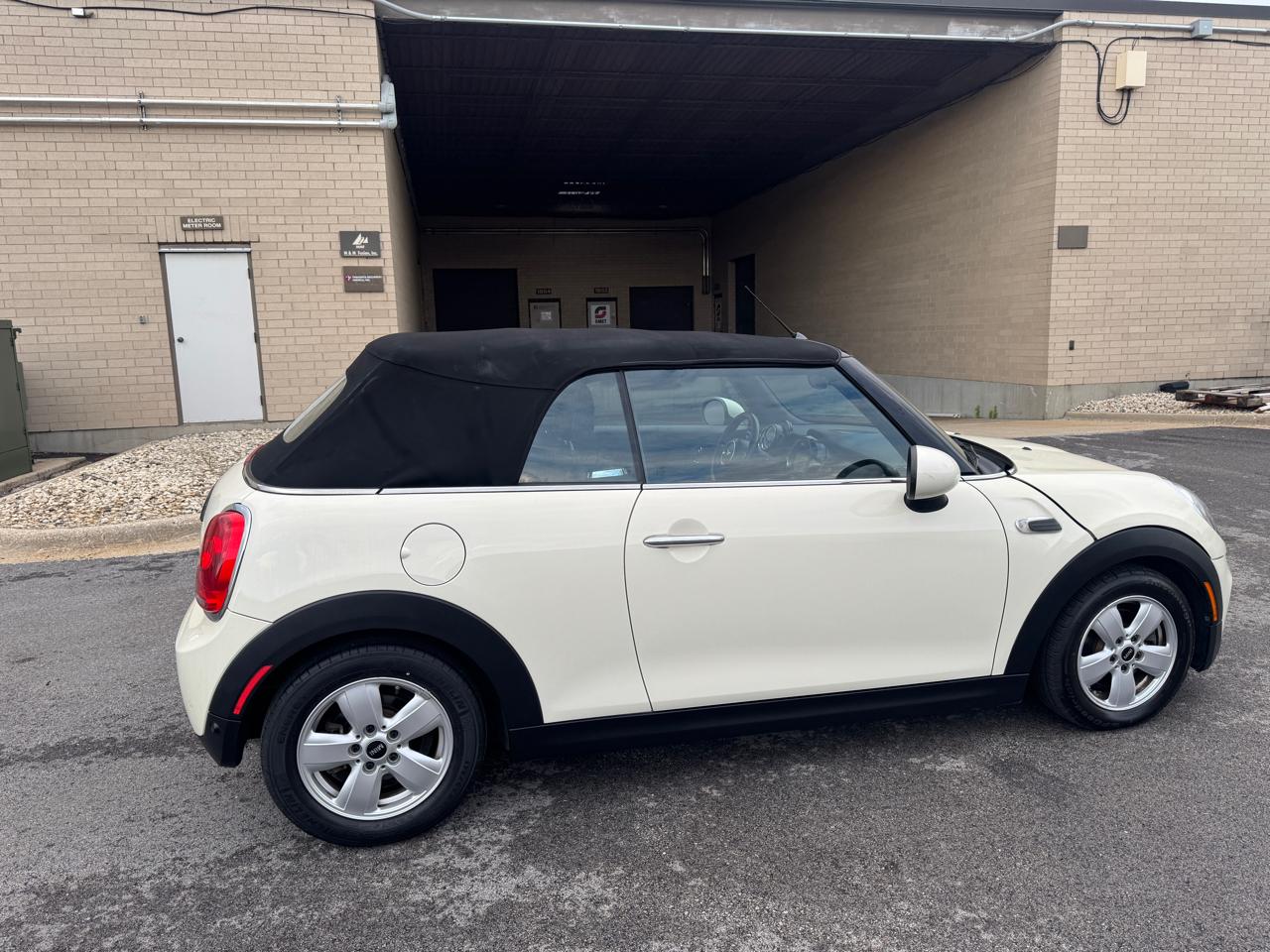 MINI Convertible  2017