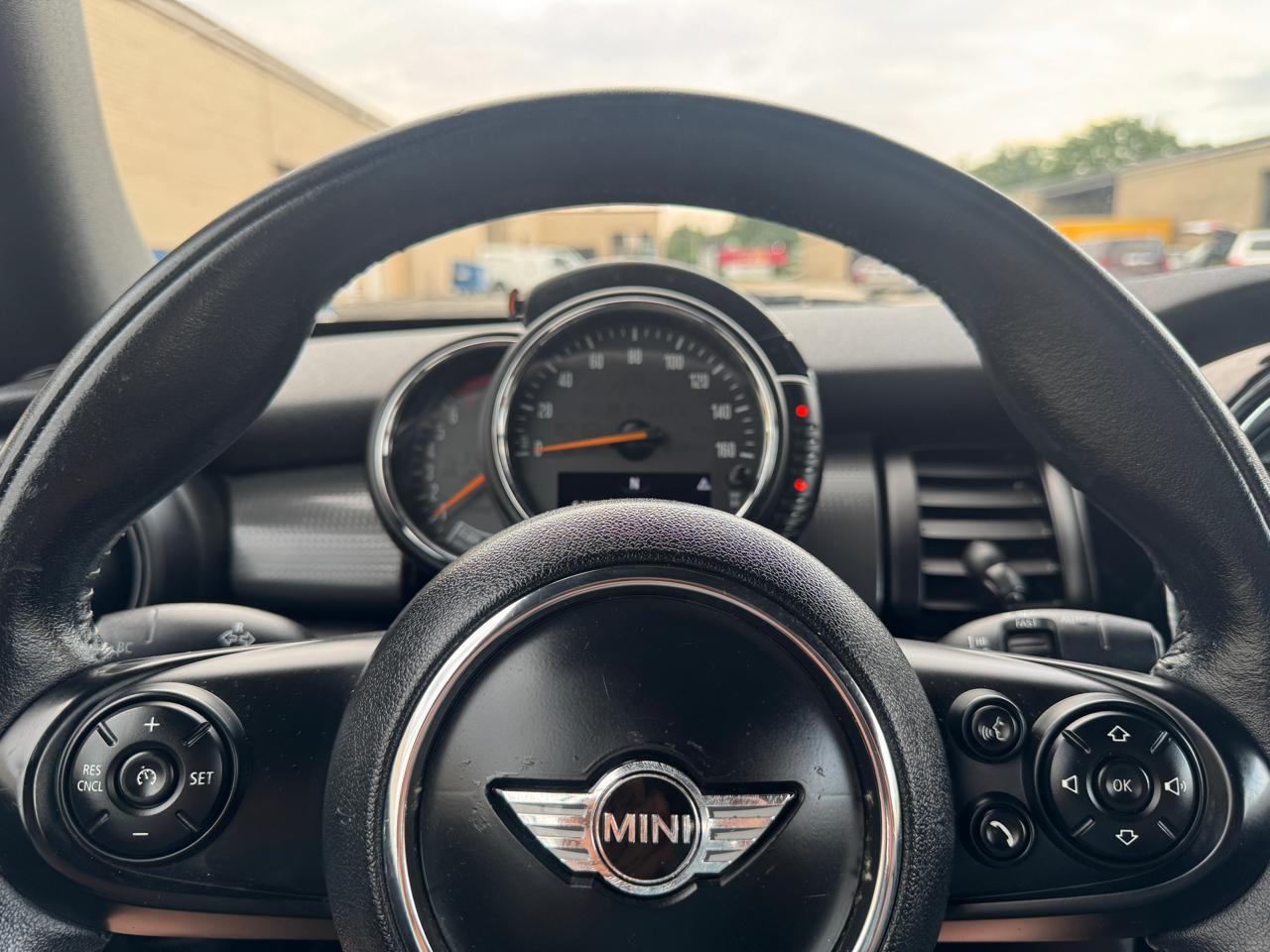 MINI Convertible  2017