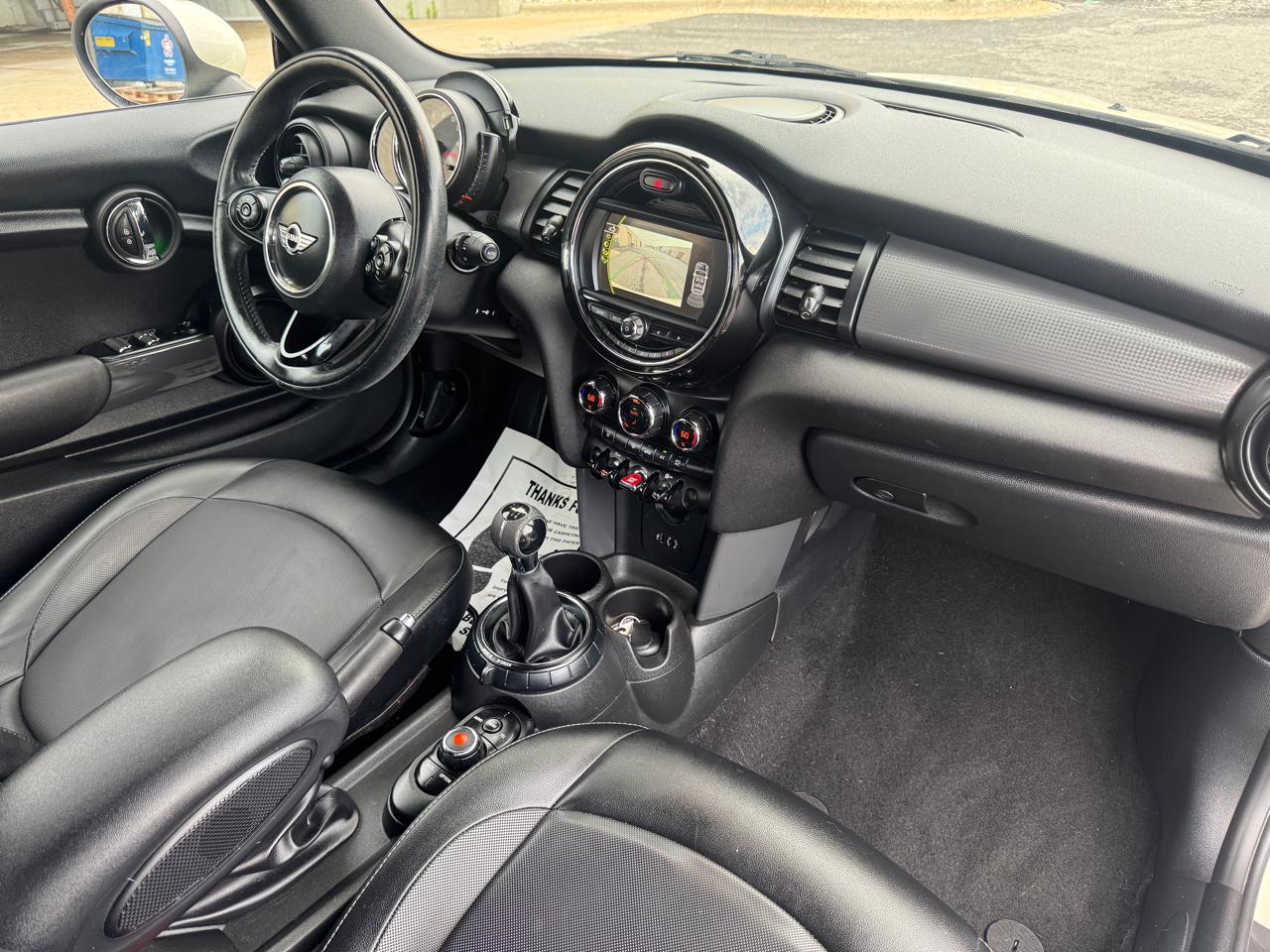 MINI Convertible  2017