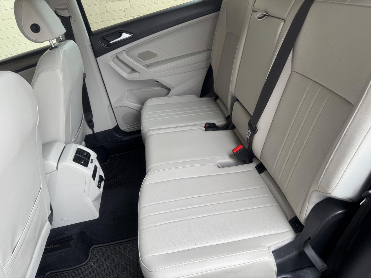 Volkswagen Tiguan  2022