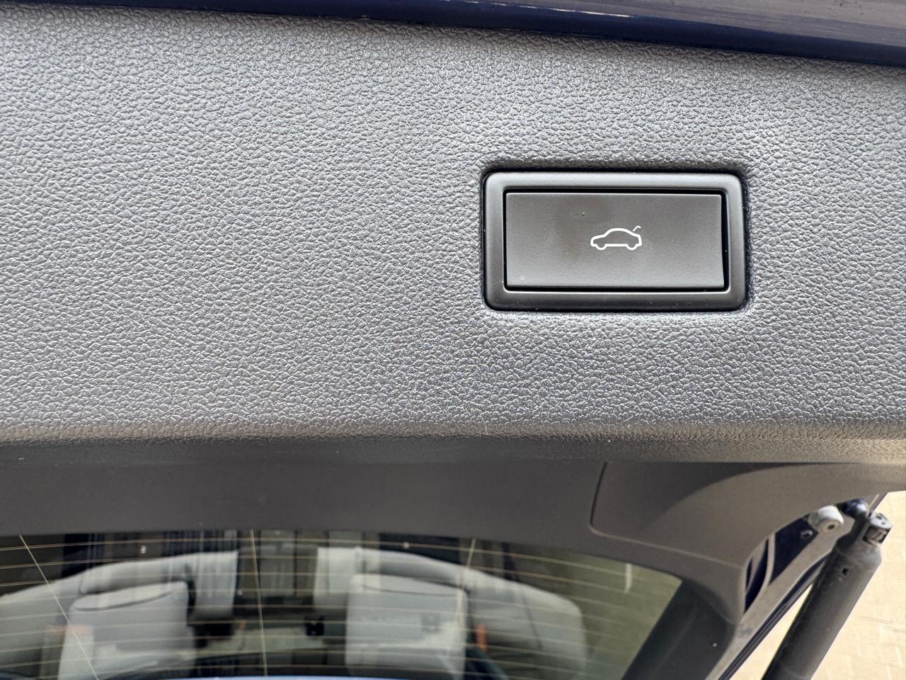 Volkswagen Tiguan  2022