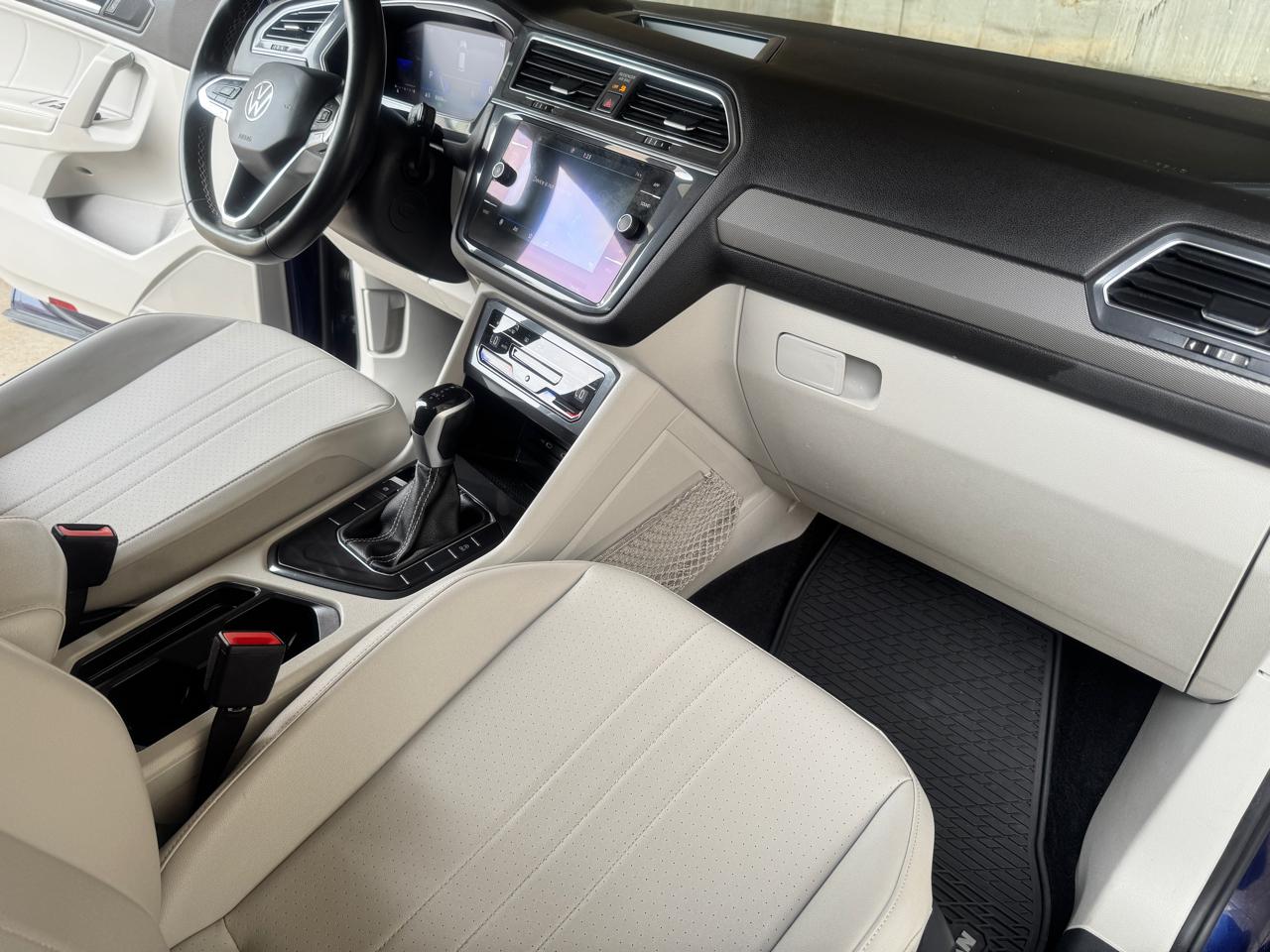 Volkswagen Tiguan  2022