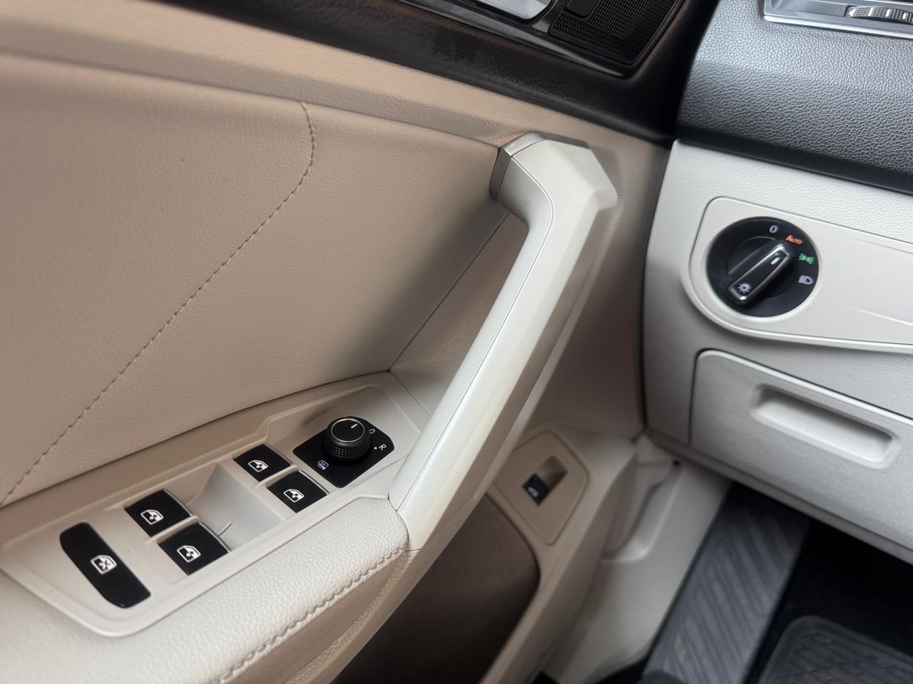 Volkswagen Tiguan  2022