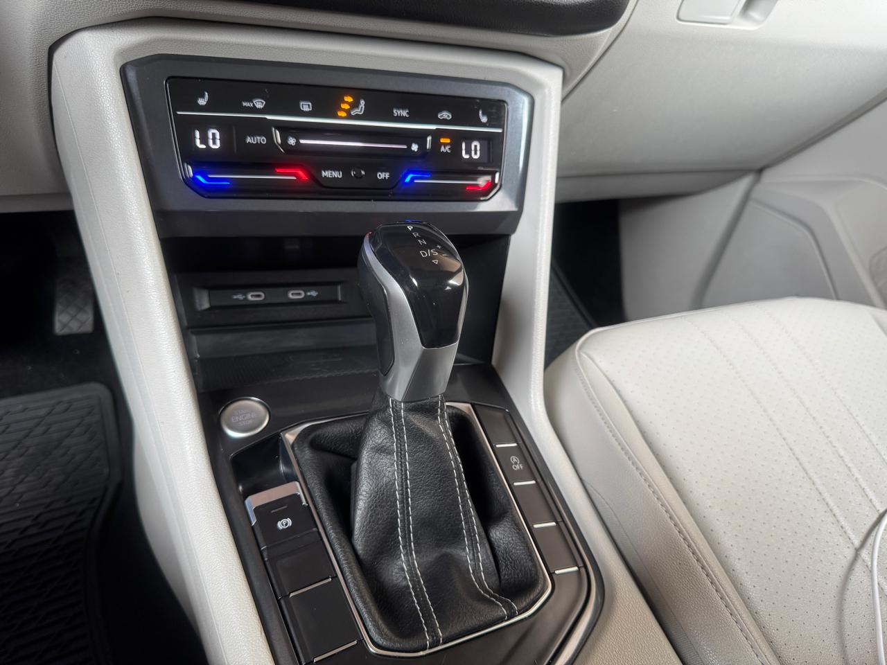 Volkswagen Tiguan  2022