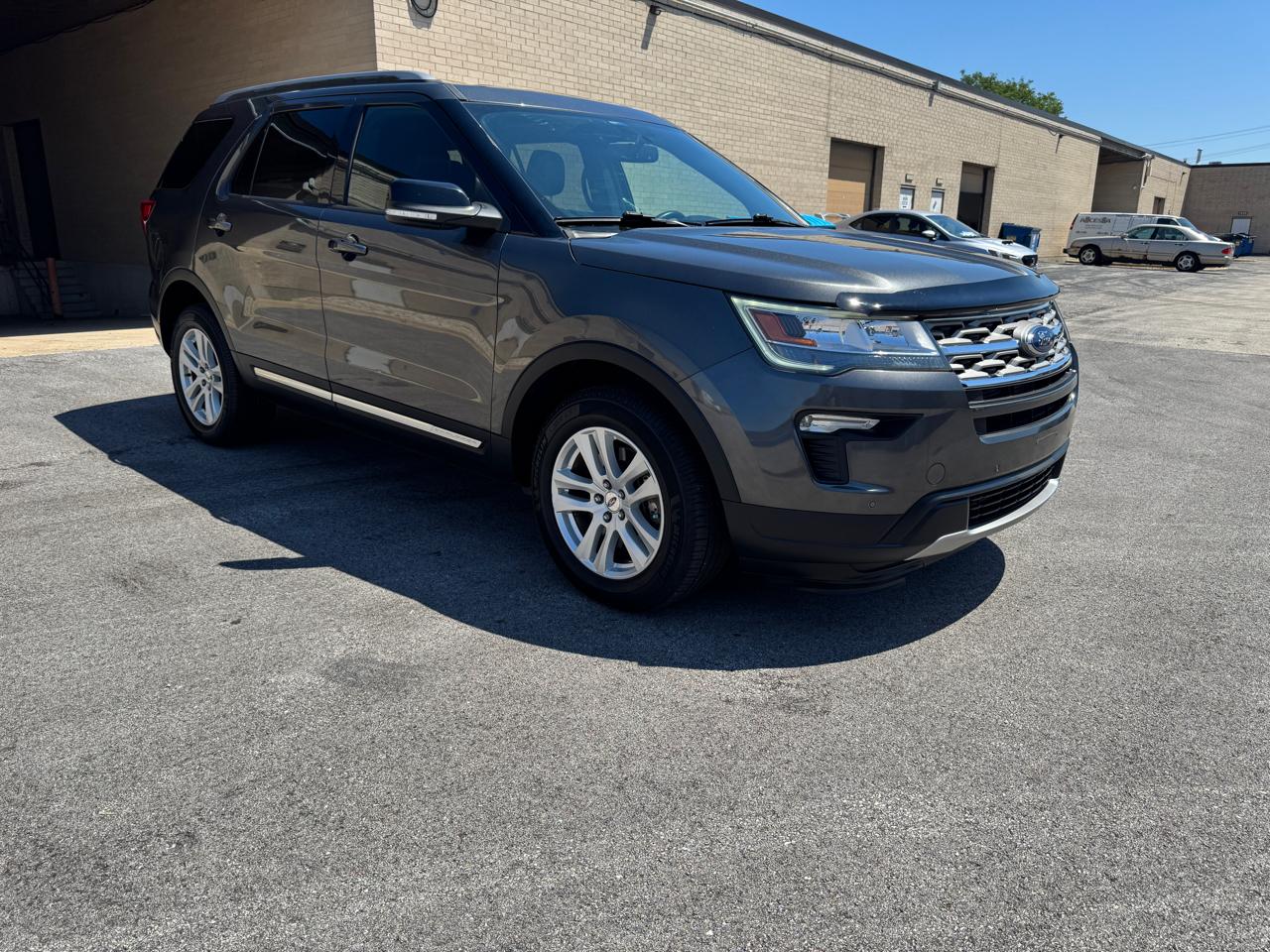 Ford Explorer XLT 4WD 2018