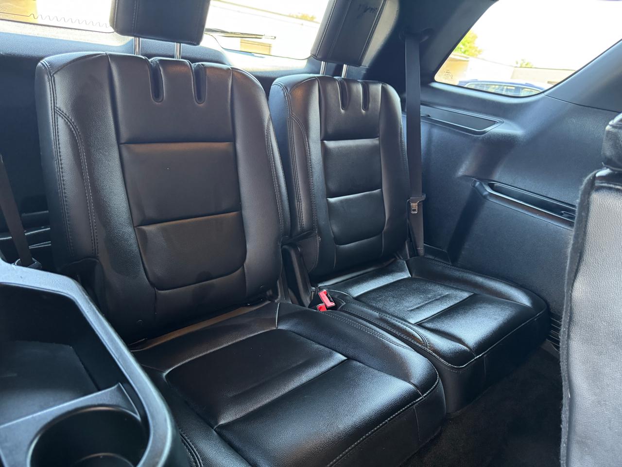 Ford Explorer XLT 4WD 2018