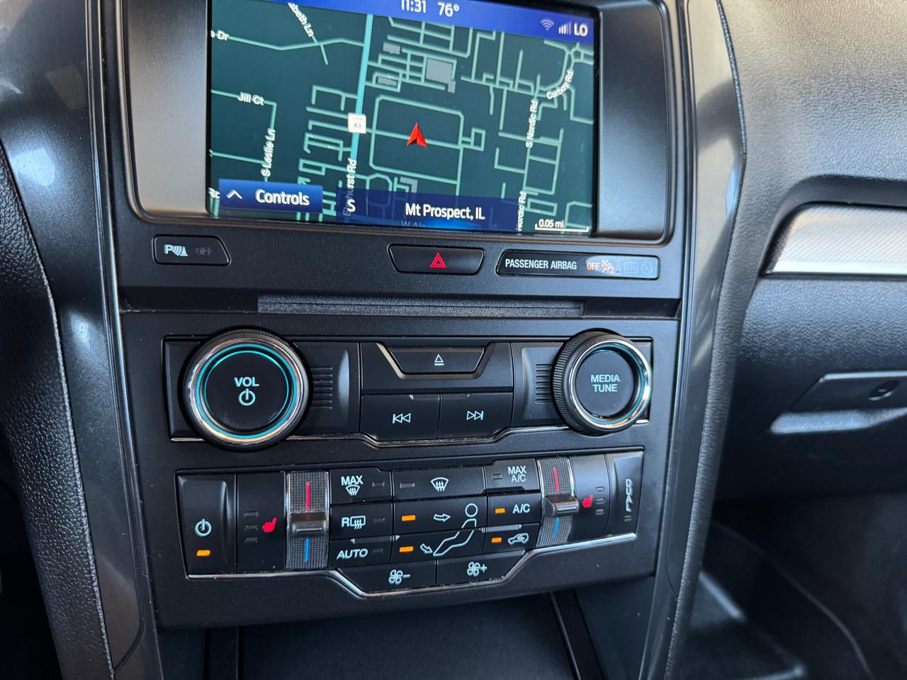 Ford Explorer XLT 4WD 2018