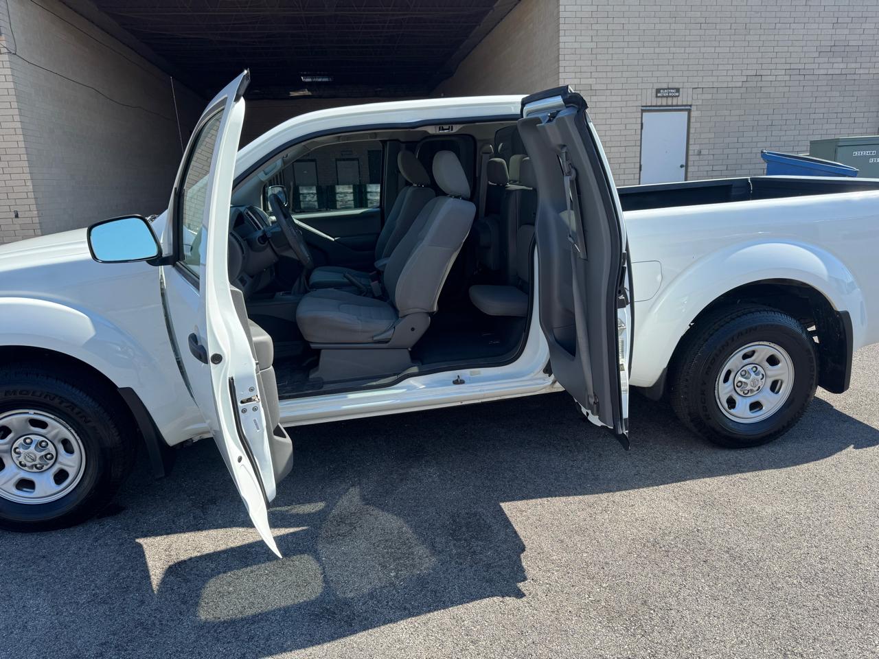 Nissan Frontier  2019
