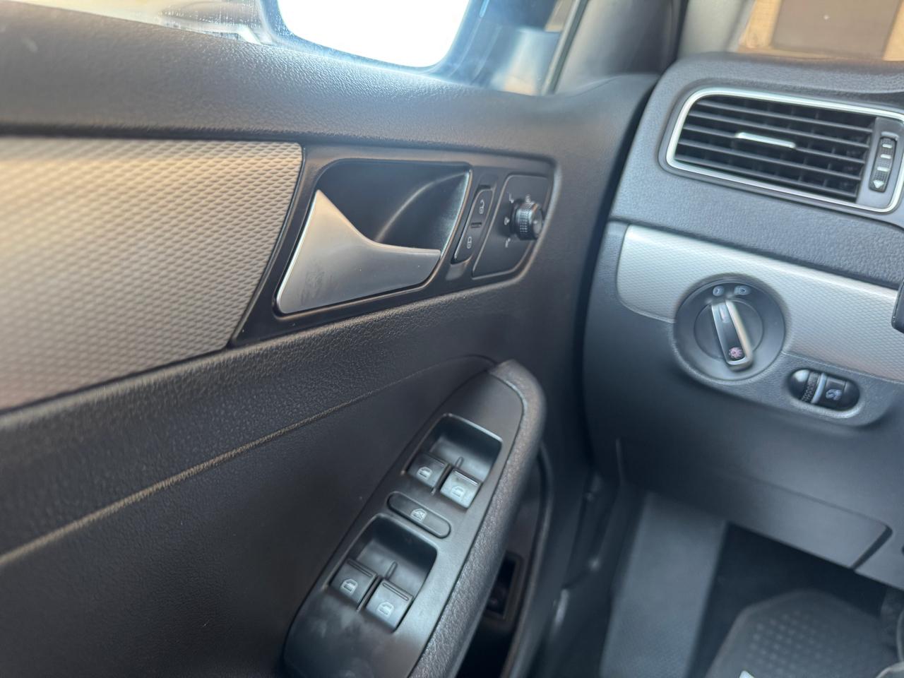 Volkswagen Jetta 1.4T SE Auto 2018