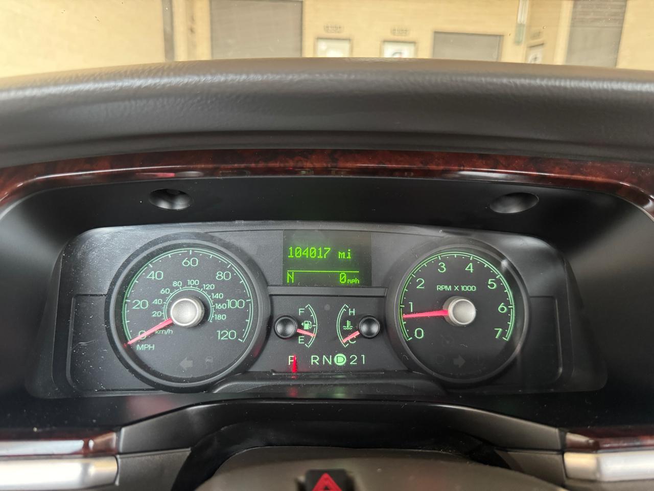 Lincoln Town Car 4dr Sdn Signature 2007