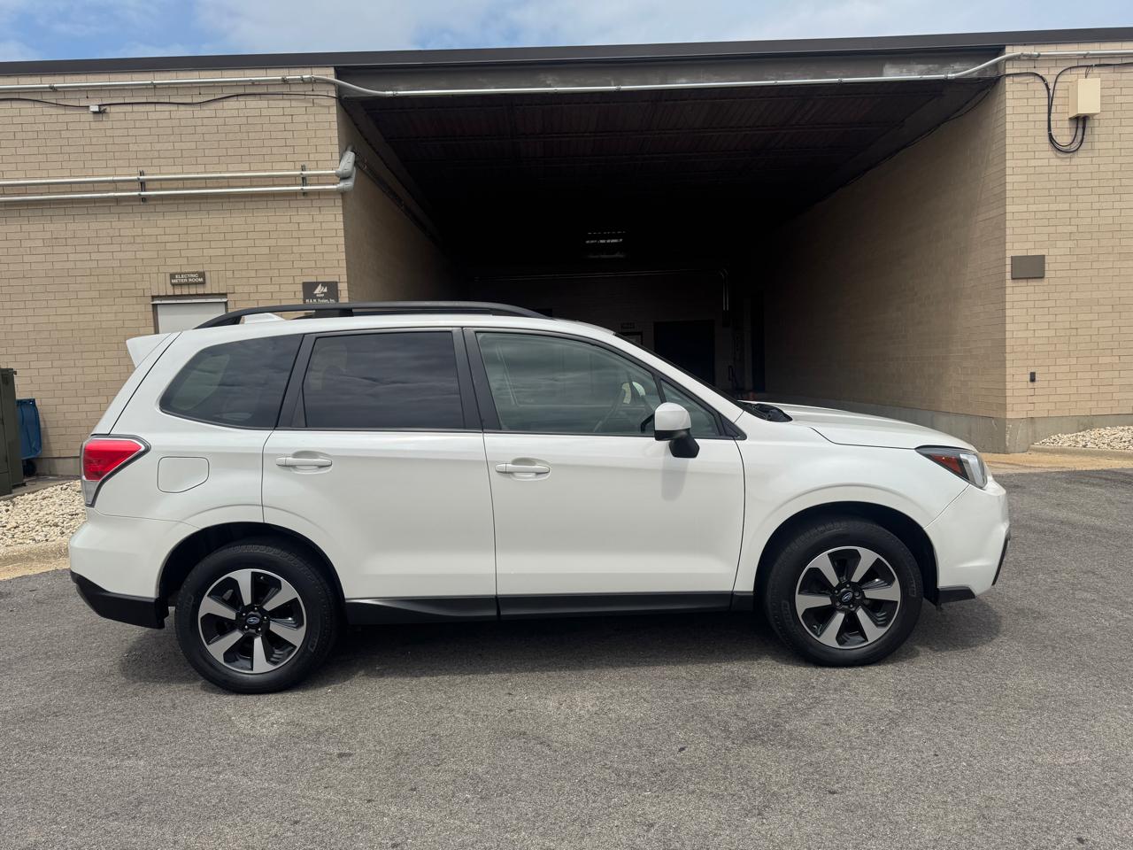 Subaru Forester 2.5i Premium 2017