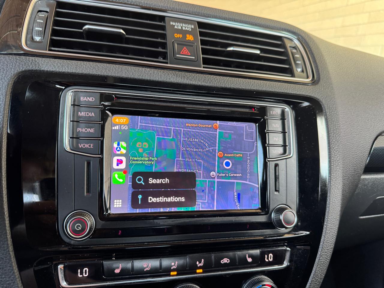 Volkswagen Jetta 1.8T SEL Auto 2017