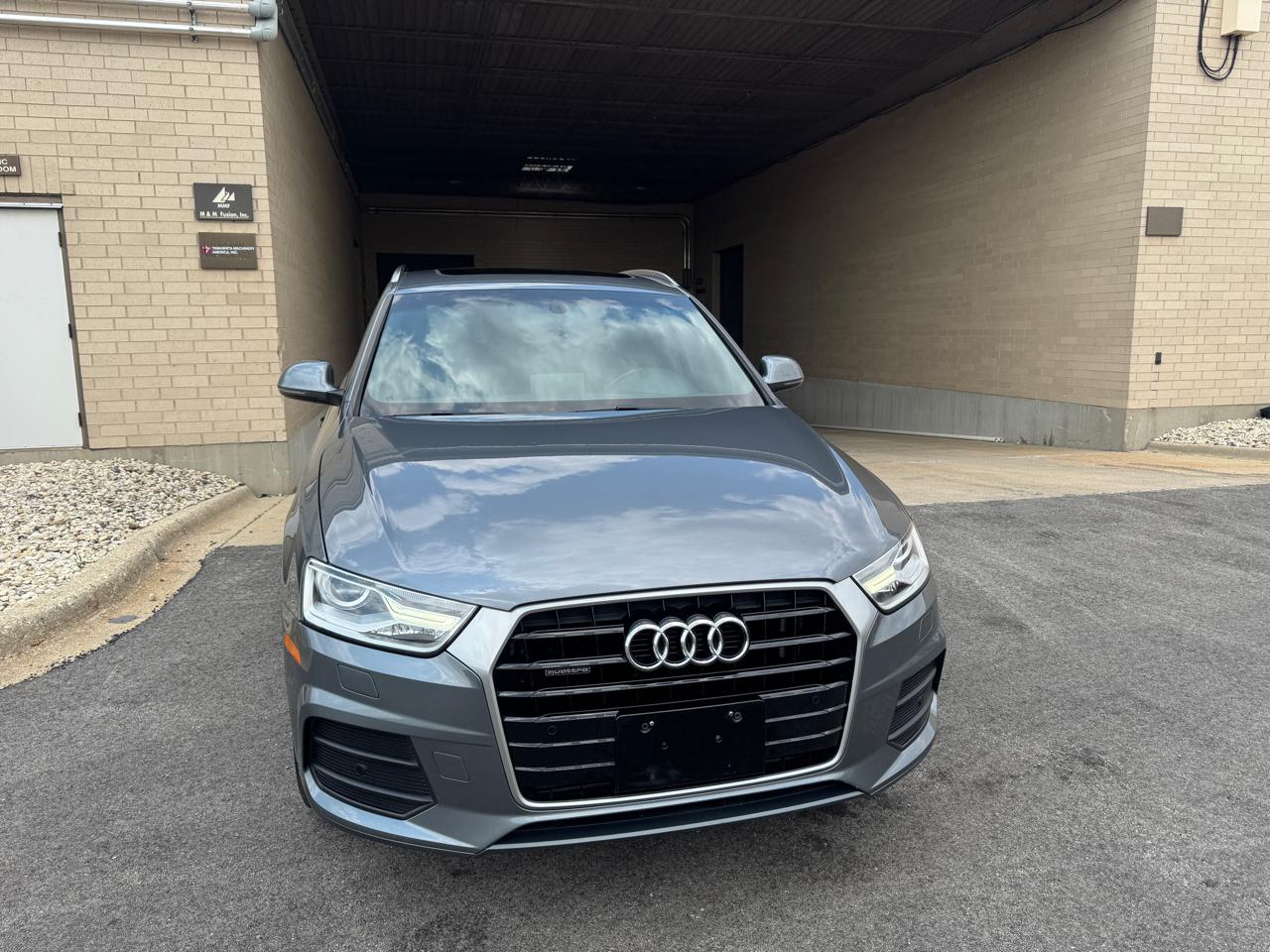 Audi Q3 2.0 TFSI Premium quattro AWD 2017